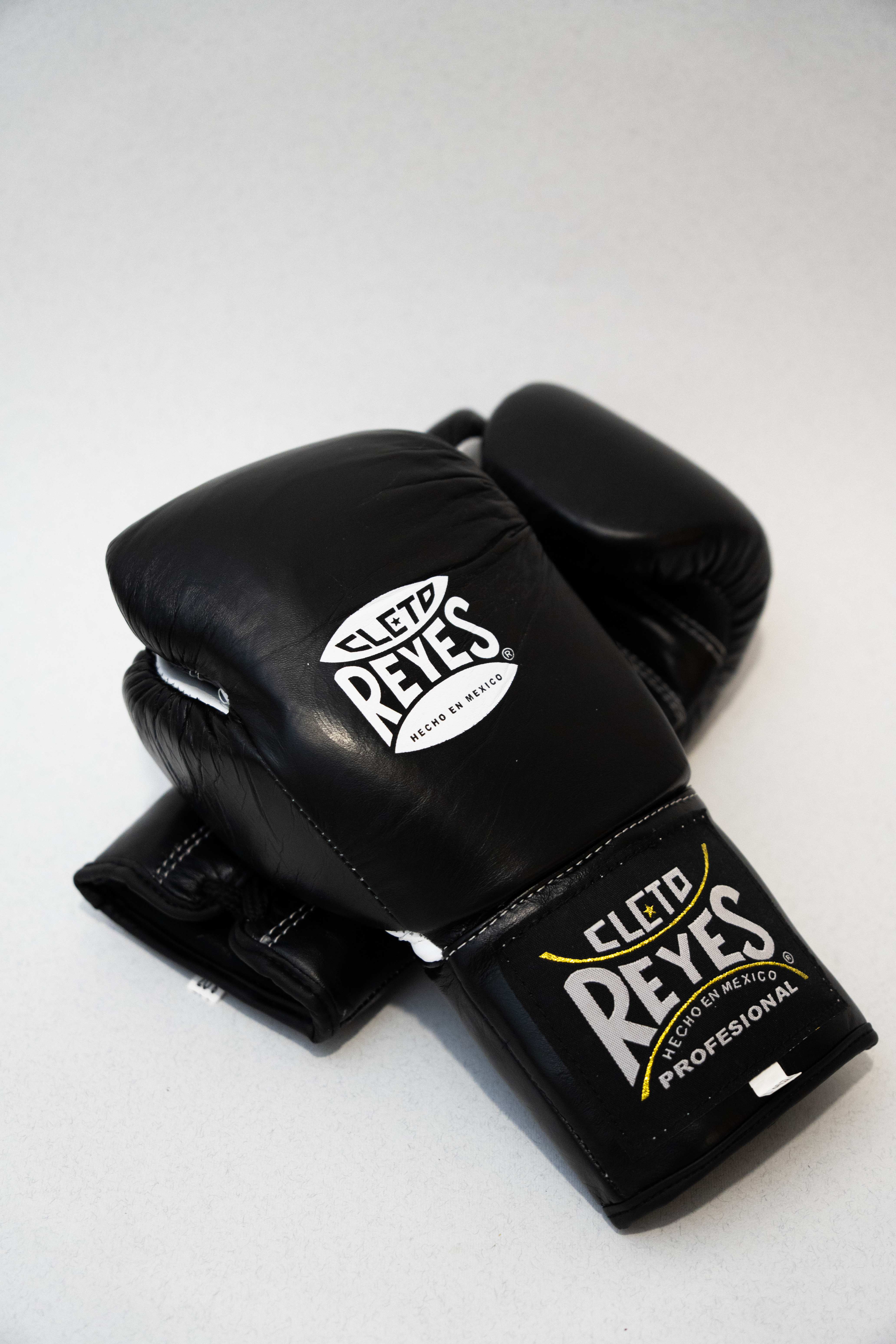 Cleto Reyes 14oz black